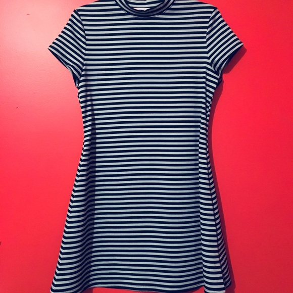 Dress 👗 - Picture 1 of 6